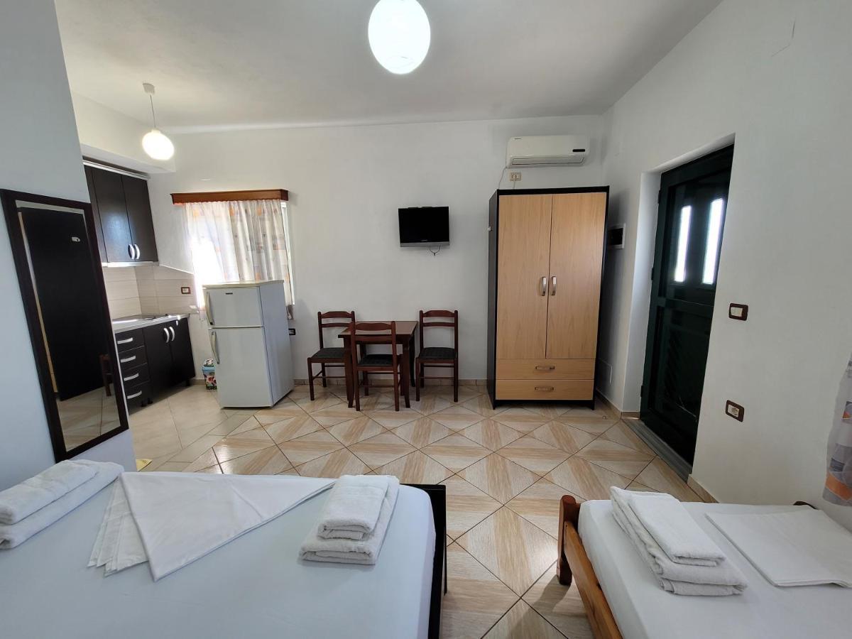 Apartments Vela 卡萨米尔 外观 照片