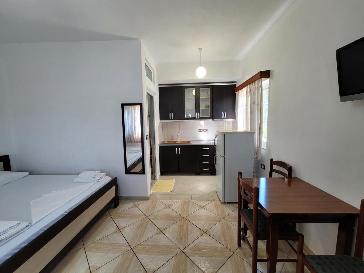 Apartments Vela 卡萨米尔 外观 照片